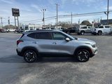 Used 2024 Kia Seltos EX image 4
