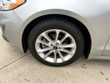 Used 2020 Ford Fusion SE image 5