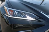 Used 2022 Lexus ES 300h w/ Premium Package image 4
