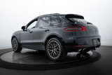 Certified 2018 Porsche Macan S image 4
