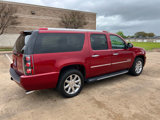 Used 2014 GMC Yukon XL Denali image 4
