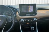 Used 2020 Toyota RAV4 Limited image 6