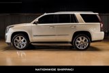 Used 2017 Cadillac Escalade Luxury image 4