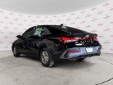 New 2025 Hyundai Elantra SE image 3