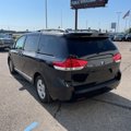Used 2013 Toyota Sienna LE image 3