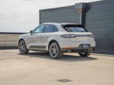 Certified 2021 Porsche Macan image 3