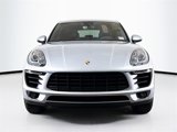 Certified 2018 Porsche Macan image 6