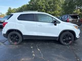 Used 2021 Chevrolet Trax LT w/ Redline Edition image 2