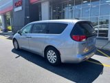 Used 2020 Chrysler Voyager L image 5