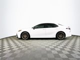 Used 2024 Toyota Camry SE image 4
