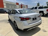 Used 2023 Nissan Versa SV image 2