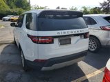 Used 2017 Land Rover Discovery HSE image 3