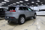 Used 2015 Jeep Cherokee Latitude image 4