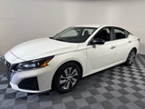 Used 2024 Nissan Altima 2.5 S image 2