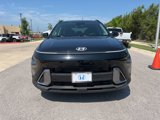 Used 2024 Hyundai Kona SEL image 2