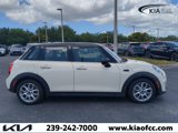 Used 2021 MINI Cooper 4-Door Hardtop w/ 6.5" Touchscreen Package image 4