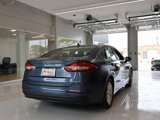 Used 2019 Ford Fusion SE image 4