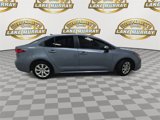 Used 2022 Toyota Corolla LE image 4