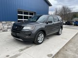 Used 2018 Ford Explorer XLT image 3