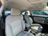 Used 2017 Hyundai Elantra SE image 4