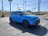 Used 2023 Kia Soul EX image 3