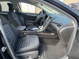 Used 2016 Ford Fusion SE image 3