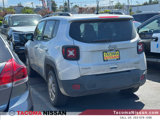 Used 2021 Jeep Renegade Latitude image 3
