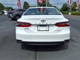 Used 2022 Toyota Camry LE image 2