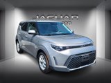 Used 2023 Kia Soul LX w/ LX Technology Package image 5