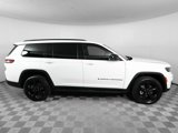 Used 2022 Jeep Grand Cherokee L Laredo image 5