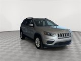 Used 2020 Jeep Cherokee Latitude image 2