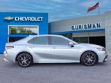 Used 2022 Toyota Camry SE image 2