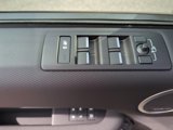 Certified 2023 Land Rover Discovery Metropolitan Edition image 5