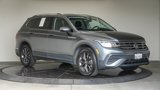 Certified 2022 Volkswagen Tiguan SE w/ Panoramic Sunroof Package image 6