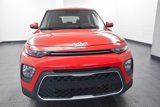 Used 2022 Kia Soul LX image 2