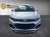 Used 2022 Chevrolet Trax LT w/ LT Convenience Package image 2
