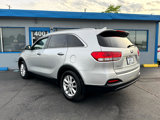 Used 2018 Kia Sorento AWD image 3