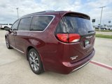 Used 2019 Chrysler Pacifica Limited image 5
