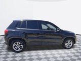 Used 2012 Volkswagen Tiguan S image 5