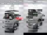 Used 2019 Chrysler Pacifica Touring-L image 4
