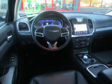Used 2020 Chrysler 300 Touring L w/ Value Package image 5