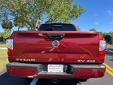 Used 2017 Nissan Titan SV image 4