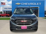Used 2021 GMC Terrain SLE w/ Driver Convenience Package image 2