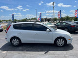 Used 2010 Hyundai Elantra SE w/ Popular Equipment Pkg 2 image 3