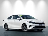 Used 2022 Kia Forte LXS w/ LXS Technology Package image 2