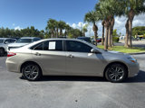 Used 2017 Toyota Camry SE image 4