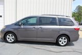 Used 2015 Toyota Sienna LE image 5