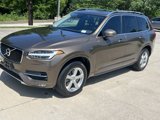 Used 2017 Volvo XC90 T5 Momentum image 5