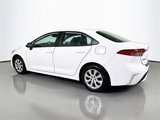 Used 2022 Toyota Corolla LE image 5
