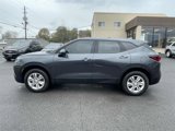 Used 2022 Chevrolet Blazer LT image 2